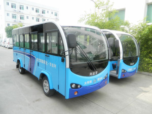 全封闭太阳能电动观光车