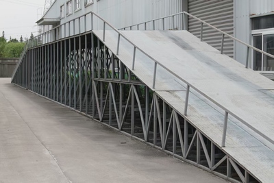 爬坡实验平台20%坡度