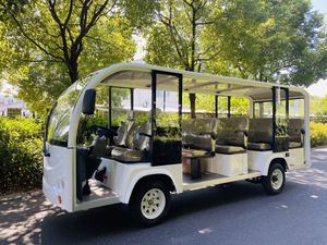 14座带半玻璃门电动观光车